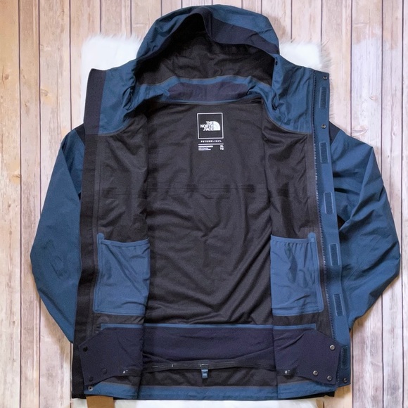 The North Face Men’s Beatty FUTURELIGHT Ski Jacket - Picture 5 of 9